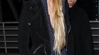 Did Lindsay & Jason Segel Hook Up? Is Madonna Adopting Again?